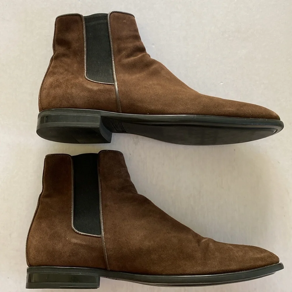 AQUATALIA Men’s Brown Suede Leather Chelsea Boots Size 9.5. Made in Italy